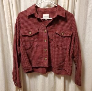 American Eagle Soft Cropped Plaid Button Up Flannel Sweater Small Red Maroon